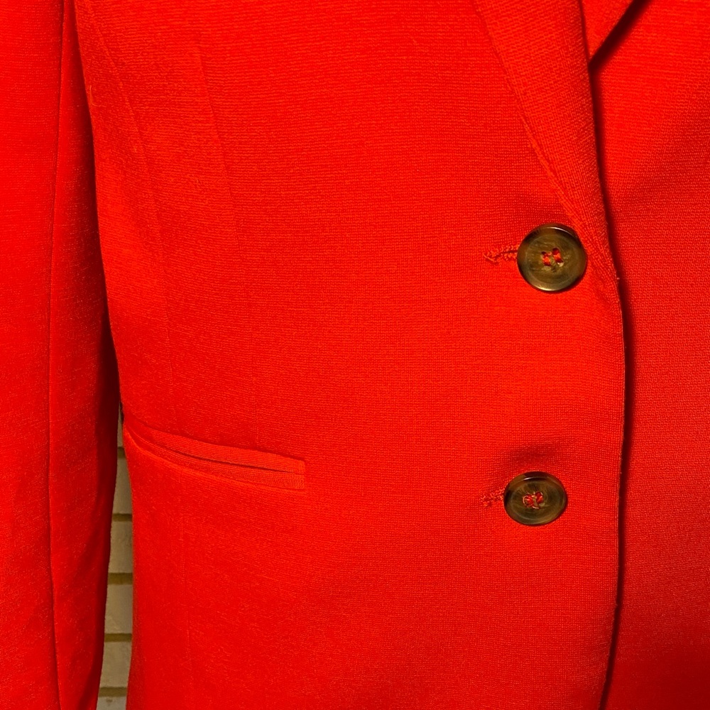H&M Bold Scarlet Blazer - Picture 2 of 5